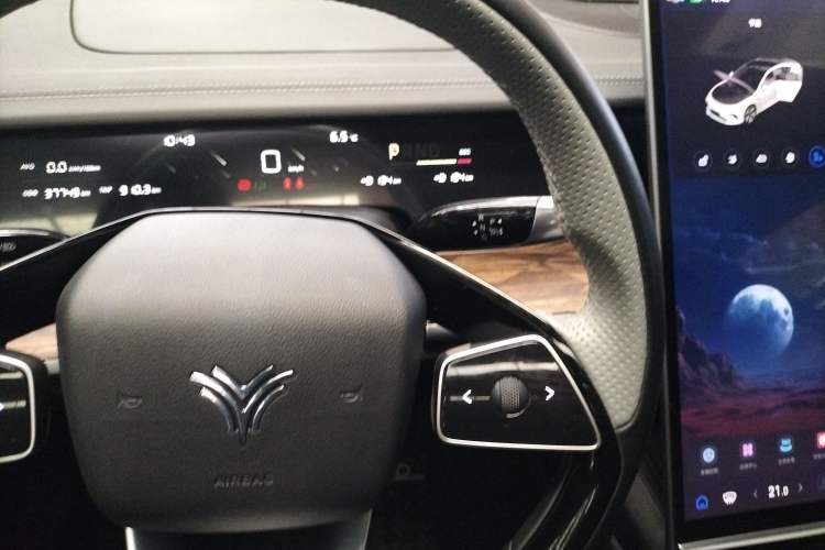 Used NETA S 2022 Extended-Range Version 1160 km Range Rear-Wheel-Drive Compact Edition
