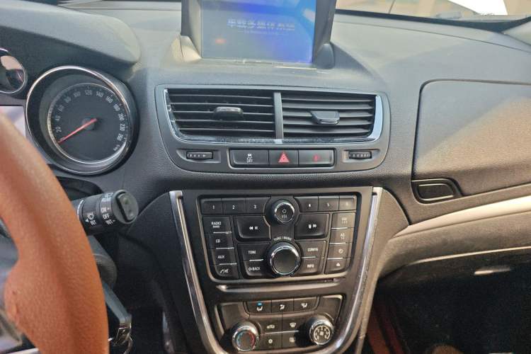 Used Buick Encore 2015 1.4T Manual Two-Wheel Drive Urban Advanced Model
