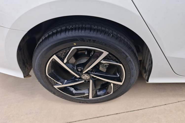 Used MG 5 2021 300TGI DCT Luxury Flagship Edition Exterior 5