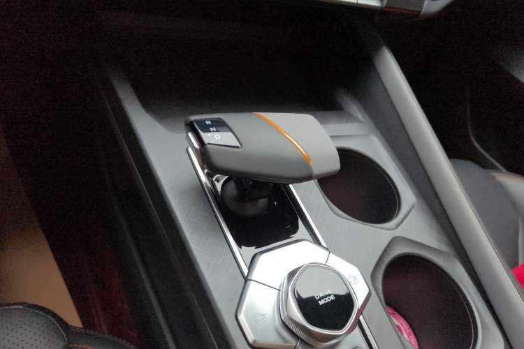 Used CHANGAN UNI-V 2022 1.5T Prestige Version
