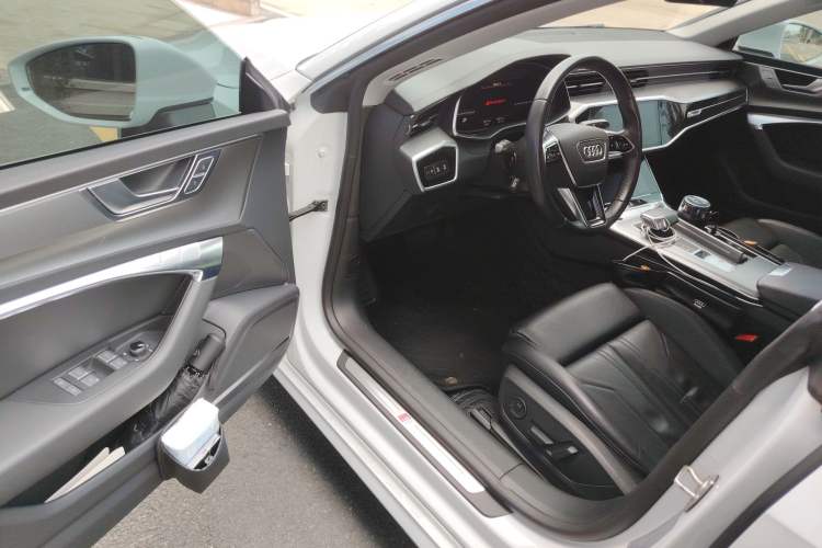 Used Audi A7 2023 45 TFSI Prestige Edition Driver Seat