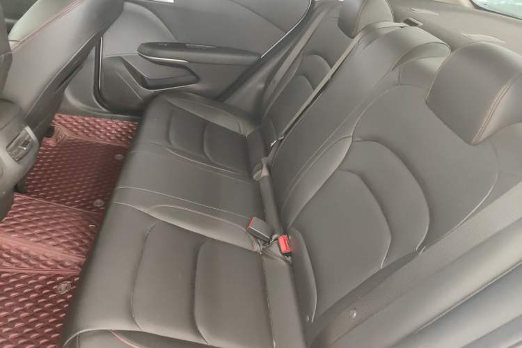 Used Chevrolet Monza 2020 Light Hybrid Redline 320T Dual-Clutch Joyful Edition Left Rear Seat