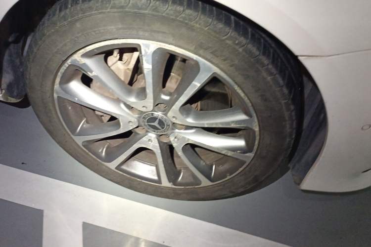 Used Mercedes-Benz E-Class 2017 E 300 L Luxury Model
