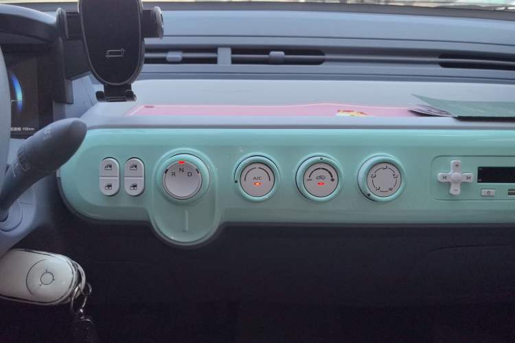 Used Bestune Pony 2025 222km Range Agile Horse
