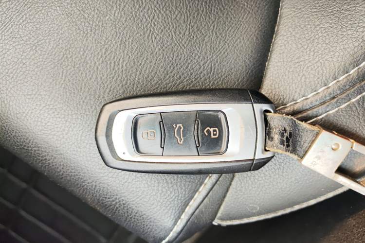 Used Geely Auto Emgrand 2017 Sedan Million Edition 1.5L Manual - Upward Version