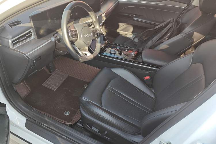 Used Kia K5 2025 1.5T Luxury Edition
