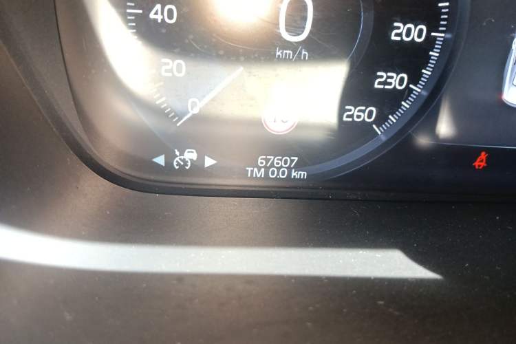 Used Volvo S90 2019 T5 Zhiya Edition Odometer Close Up