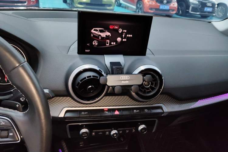 Used Audi Q2L 2022 35 TFSI Fashionable and Elegant Model
