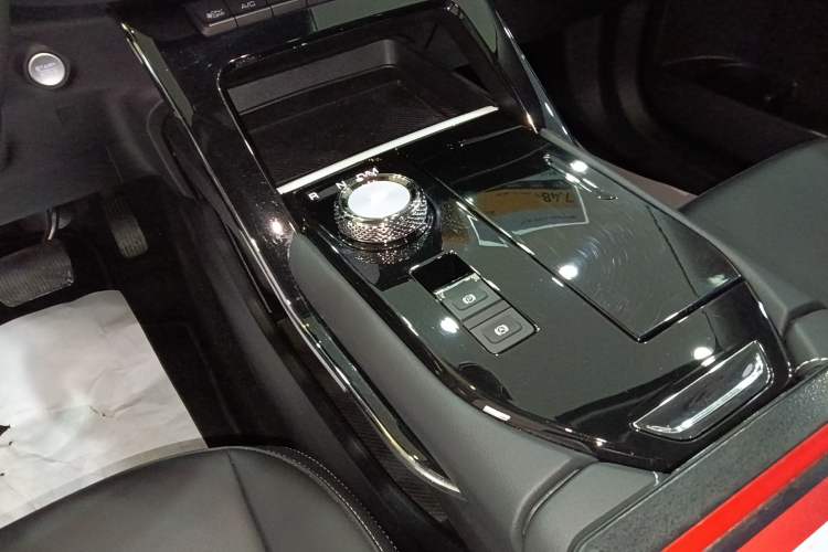 Used Haval H6 2021 3rd Generation 2.0T Automatic Two-Wheel Drive Max Gear Lever