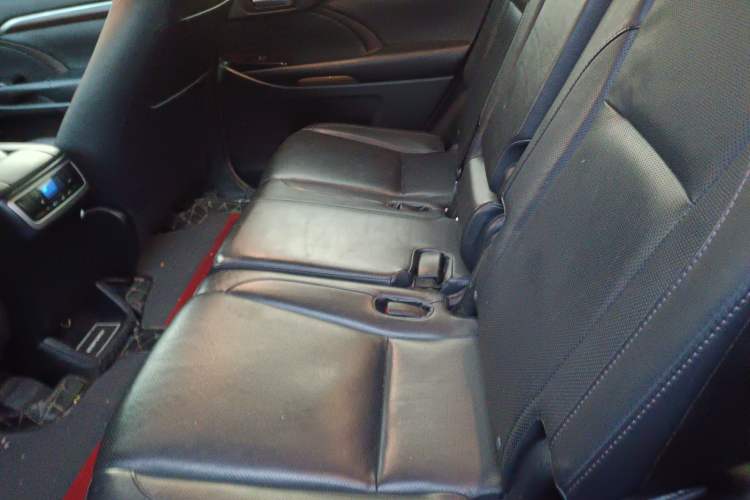 Used Toyota Highlander 2017 2.0T Four-Wheel Drive Luxury Edition 7 Seats