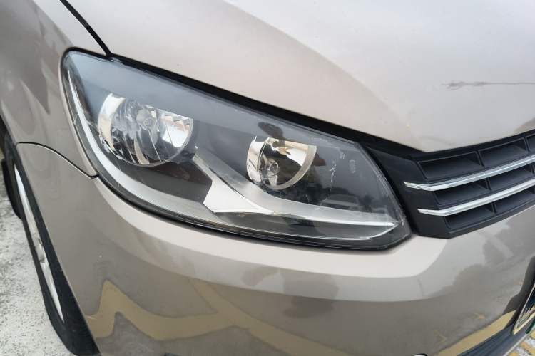 Used Volkswagen Touran 2015 1.4T Manual Fashion Edition 5-Seater