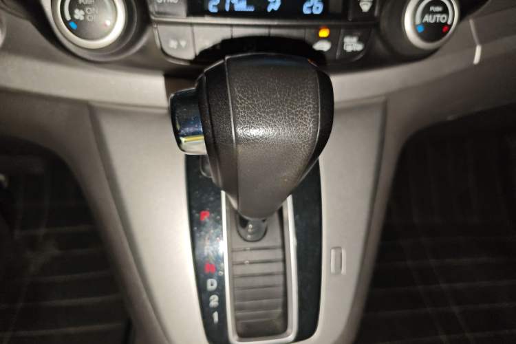 Used Honda CR-V 2013 2.4L four-wheel drive luxury version
