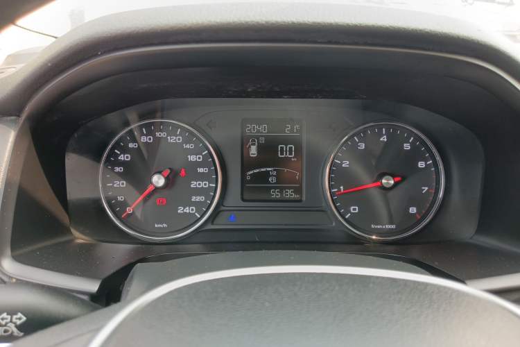 Used Roewe i6 2020 PLUS 1.6L Manual 4G Connect Glory Luxury Edition