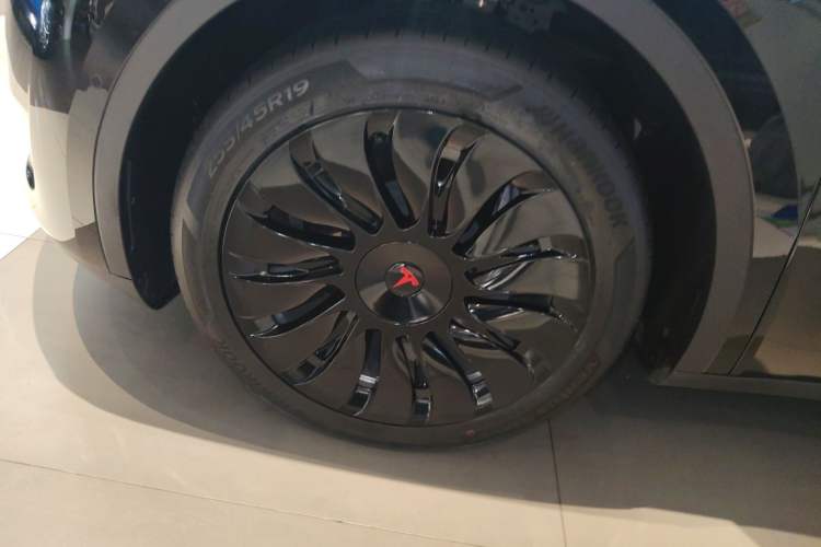 Used Tesla Model Y 2022 Revised Version Long-Range All-Wheel Drive
