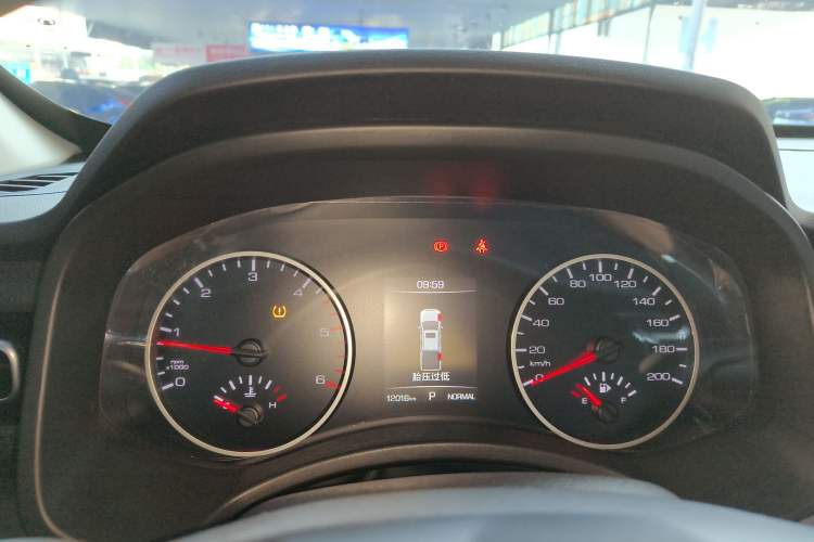 Used Great Wall Poer 2024 2.4T Commercial Version Automatic Diesel Two-Wheel Drive Elite Edition
