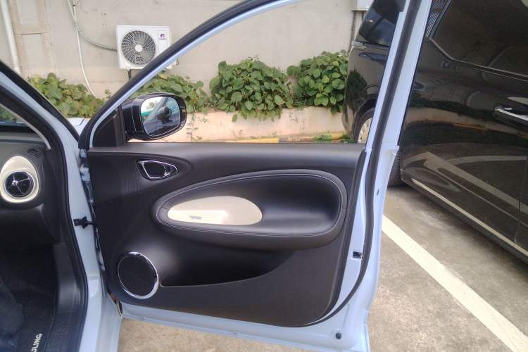 Used Wuling Bingo 2023 410 km Lingxi Deluxe Edition