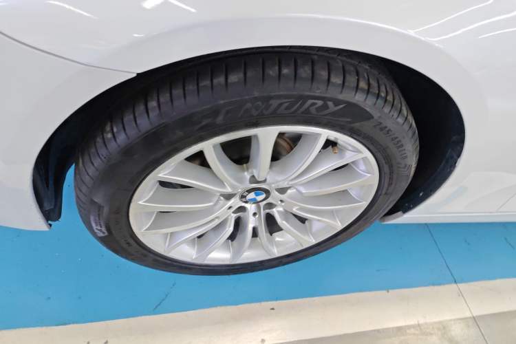 Used BMW 5 Series 2017 525Li Luxury Design Package
