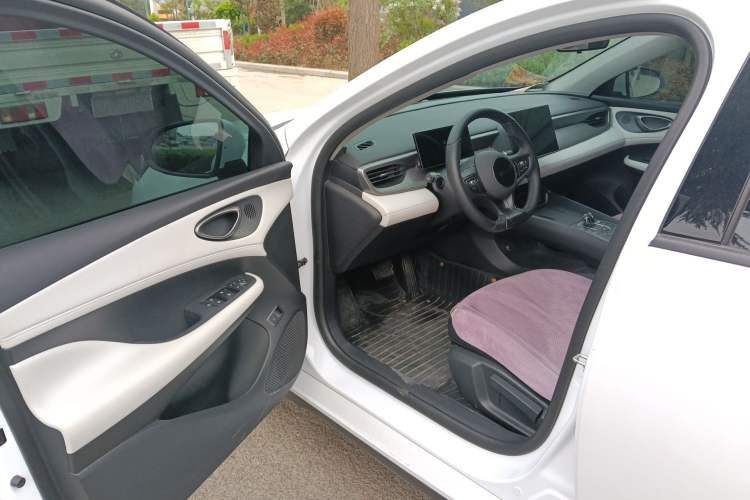 Used BYD Seal 05 DM-i 2025 DM-i Smart Drive 55KM Luxury Model Driver Seat