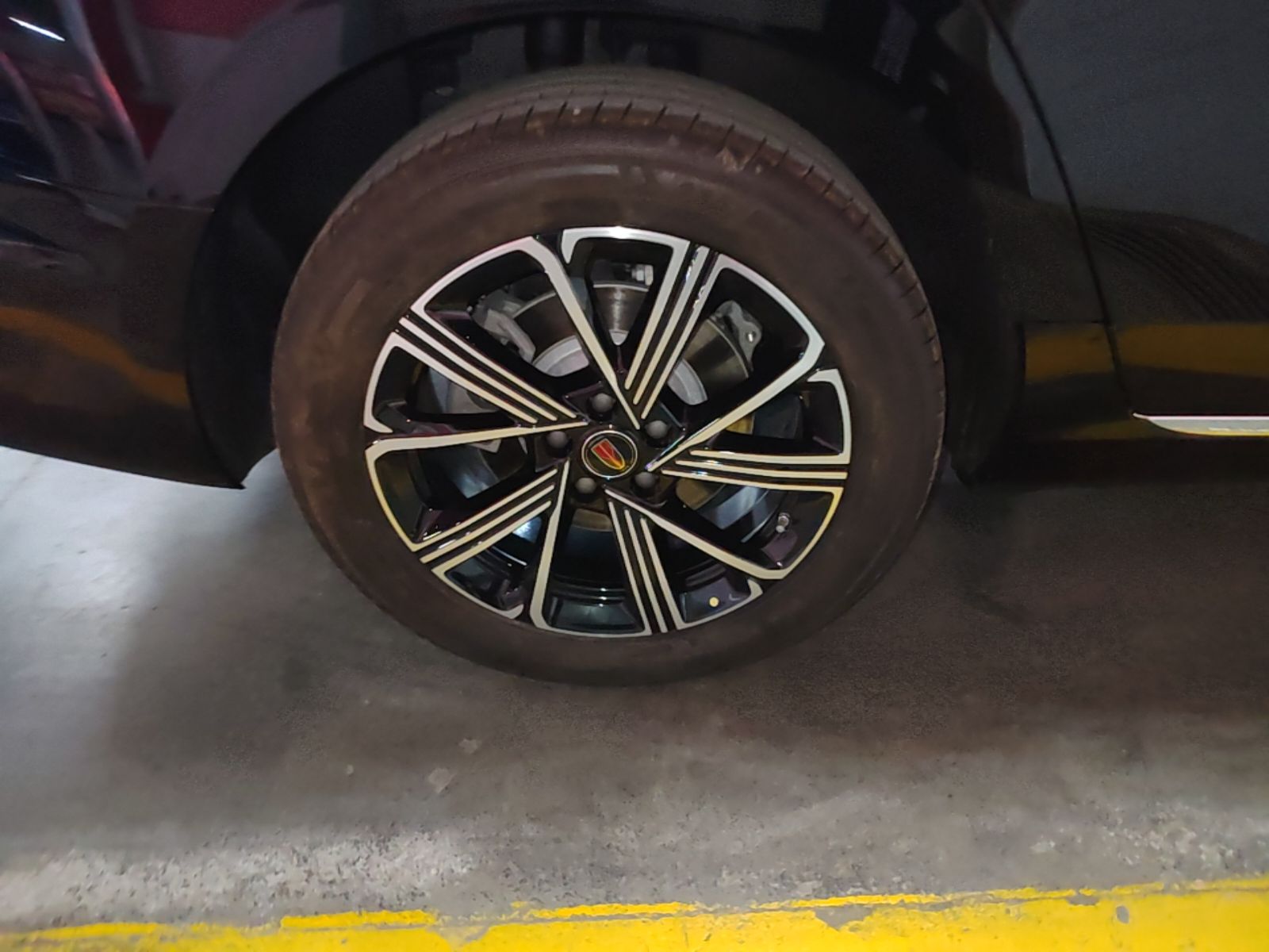 Hongqi H5 PHEV 2025 130 Super Hybrid Version — снимка 11