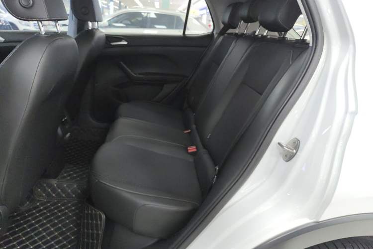 Used Volkswagen Tacqua 2021 1.5L Automatic Yue Zhi Lian Edition Left Rear Seat