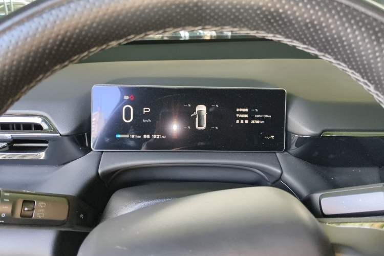 Used AION V 2024 Aion Tyrannosaurus 650 LiDAR Edition
