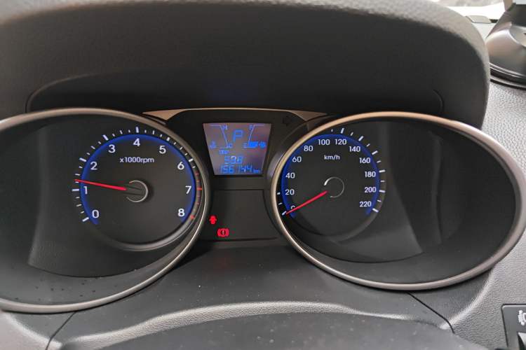 Used Hyundai ix35 2015 2.0L Automatic 2WD Smart Version China V Standard