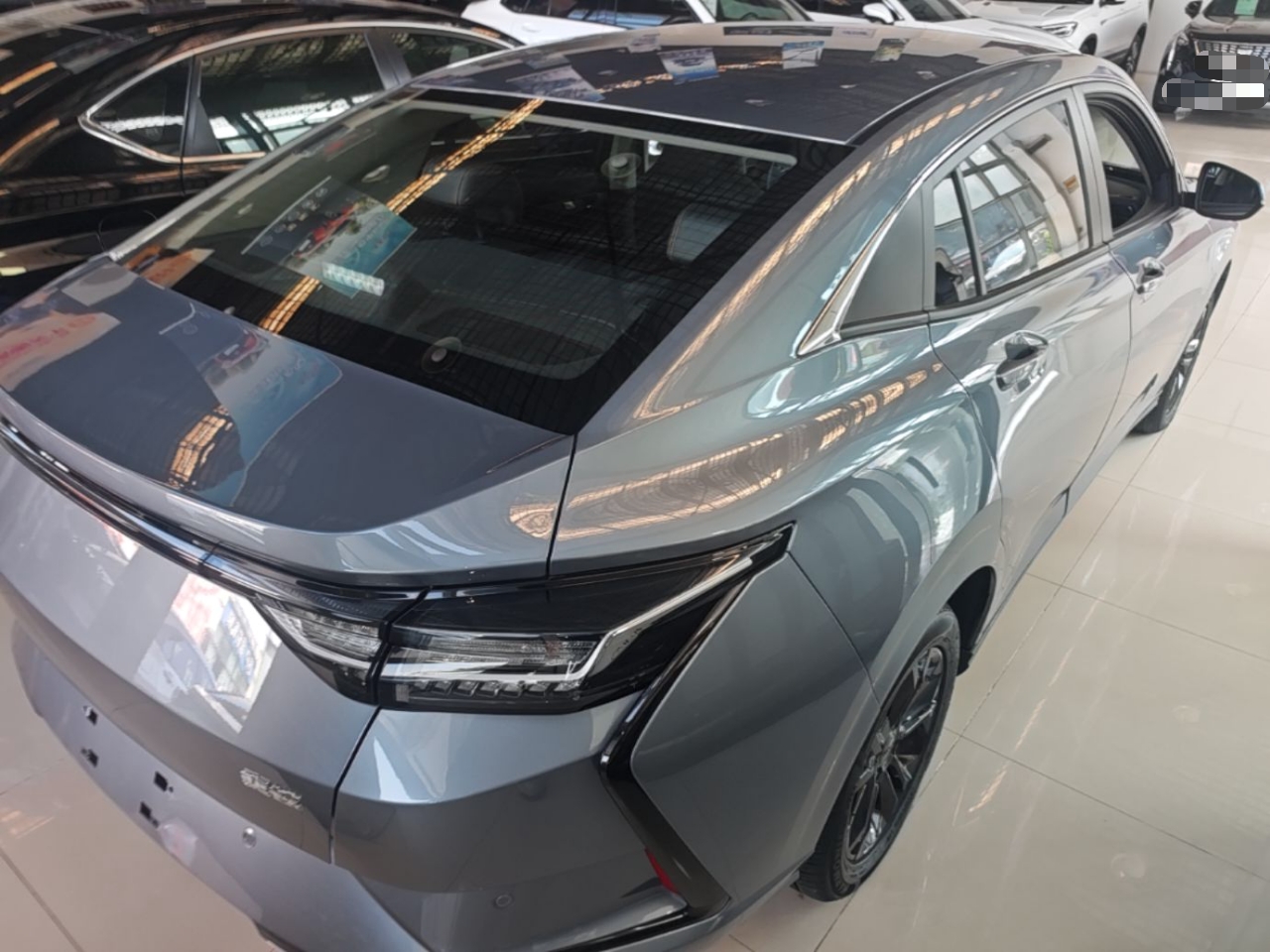 Dongfeng Aeolus Yixuan 2025 1.5L Automatic Luxury Version - Luxury — снимка 6