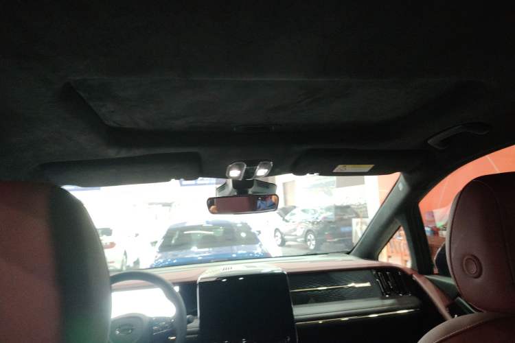 Used GAC Trumpchi M8 2025 Zongshi Series Super Hybrid Edition
