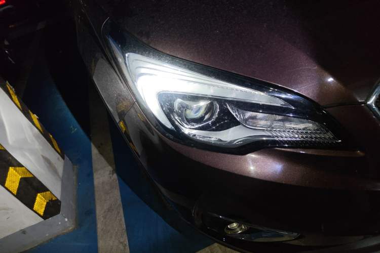 Used Buick Envision 2018 28T Four-Wheel Drive Elite Version
