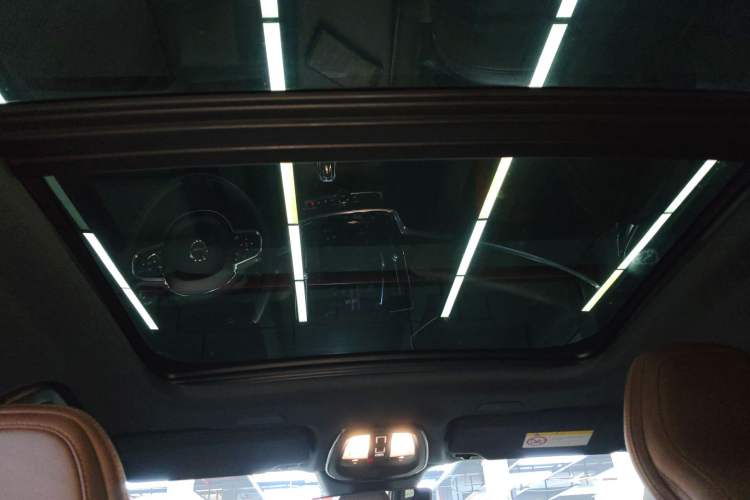 Used Volvo S90 New Energy 2022 T8 eDrive Hybrid Luxury Edition