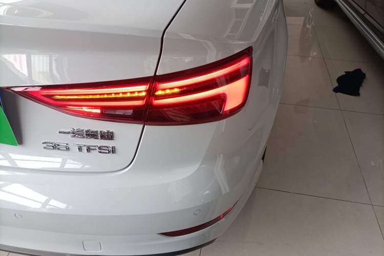 Used Audi A3 2020 Limousine 35 TFSI Fashion Edition China VI Emission Standard