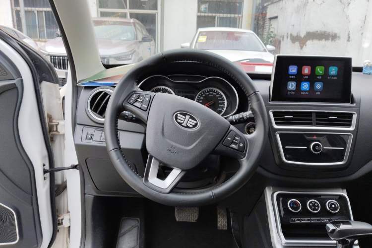 Used Bestune X40 2019 1.6L Automatic Luxury Edition China VI