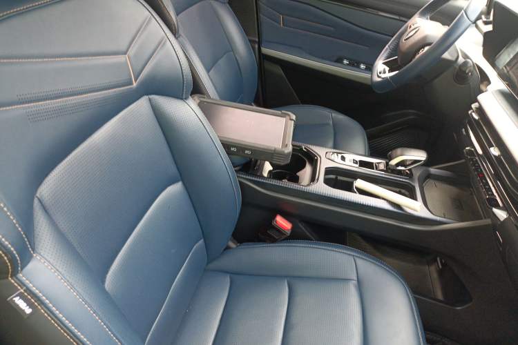 Used Livan Livan 9 2023 470 km Leading Edition