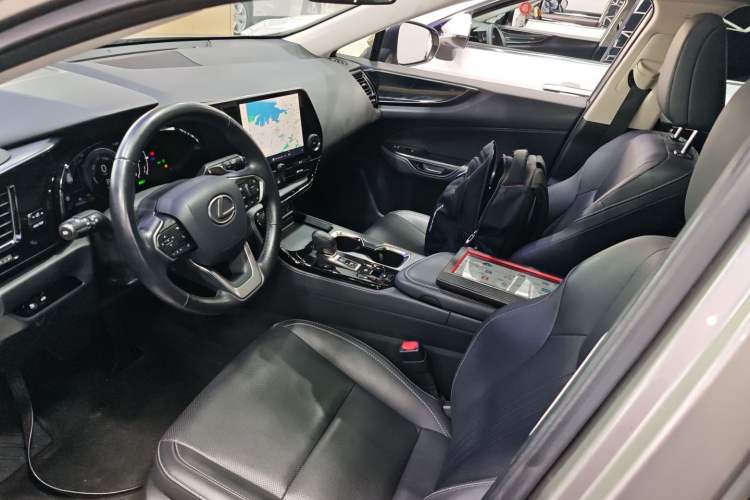 Used Lexus NX 2023 350h Front-Wheel-Drive Chuan Yue Edition