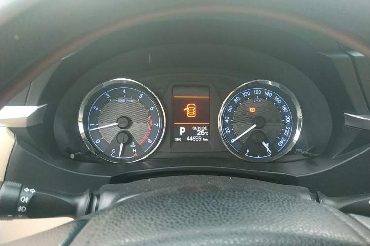 Used Toyota Corolla 2014 1.6L CVT GL-i