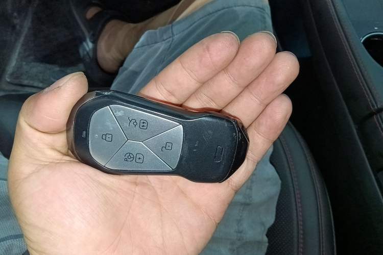 Used XPeng P7 2024 P7i 550 Pro Interior 1