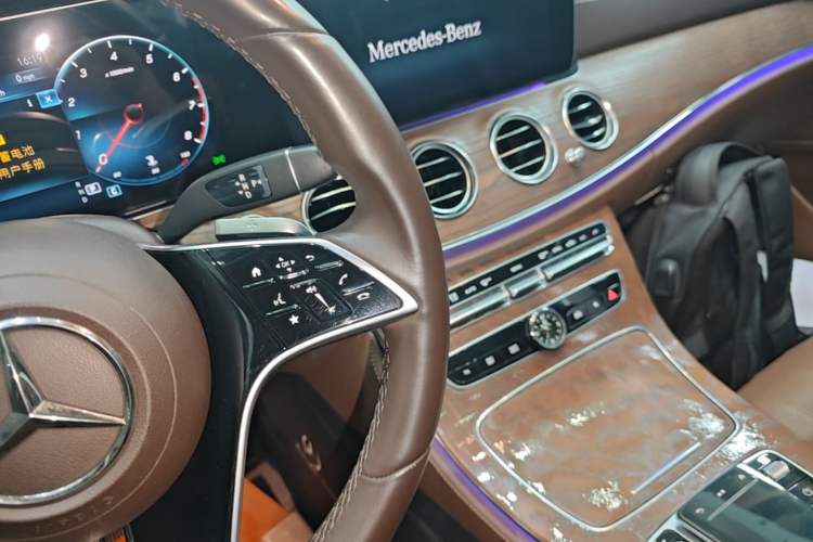 Used Mercedes-Benz E-Class 2023 Updated E 300 L Fashion Edition
