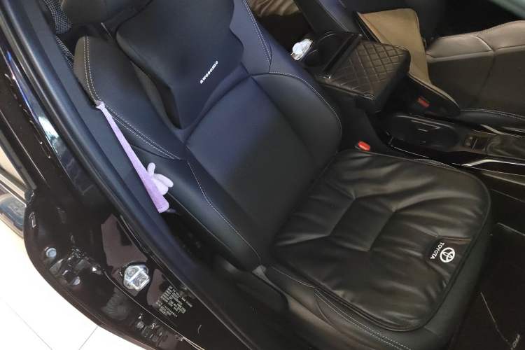 Used Toyota FRONTLANDER 2024 2.0L CVT Luxury Edition Right Front Seat