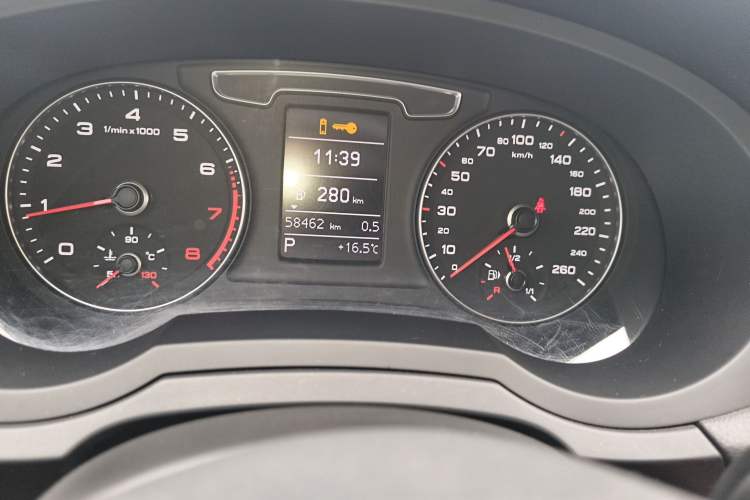 Used Audi Q3 2018 30th Anniversary Edition 35 TFSI Fashion Model
