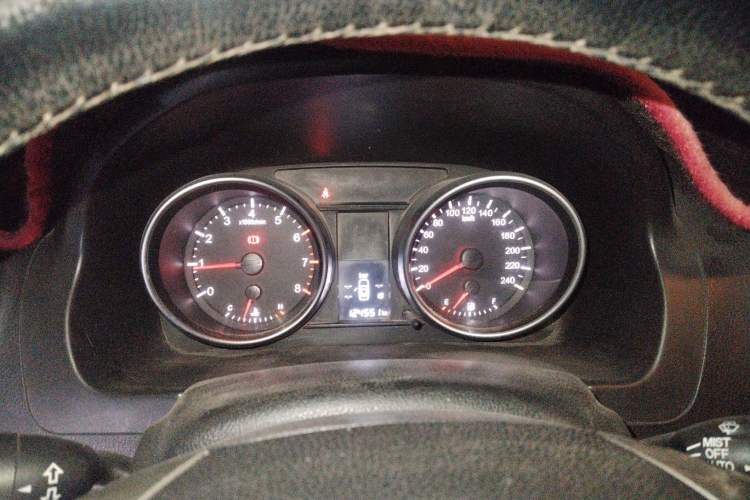 Used Haval H6 2011 2.0L Manual Two-Wheel Drive Elite Version