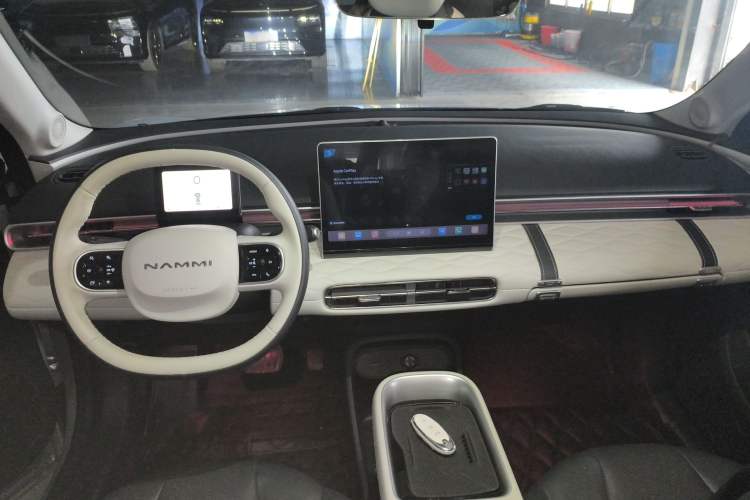 Used Dongfeng NAMMI 01 2024 New Edition 430 Max Smart+ Center Console