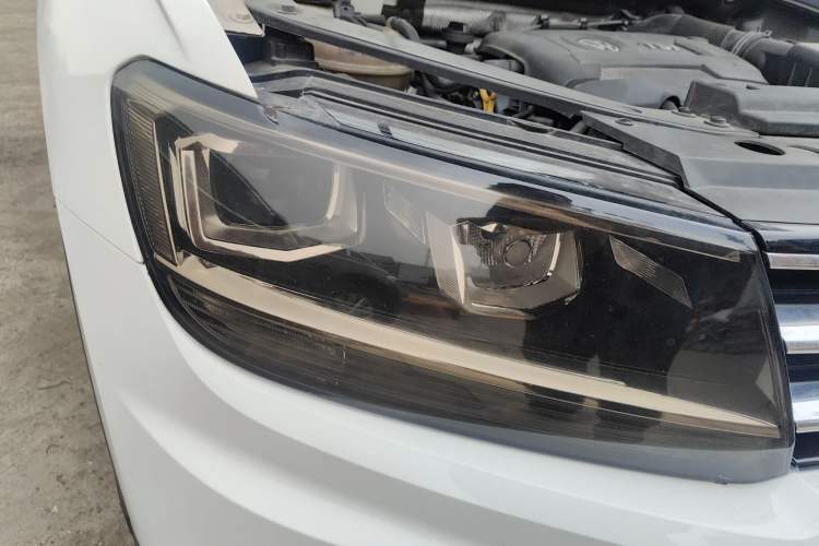 Used Volkswagen Tiguan L 2017 330TSI Automatic Two-Wheel Drive Luxury Edition
