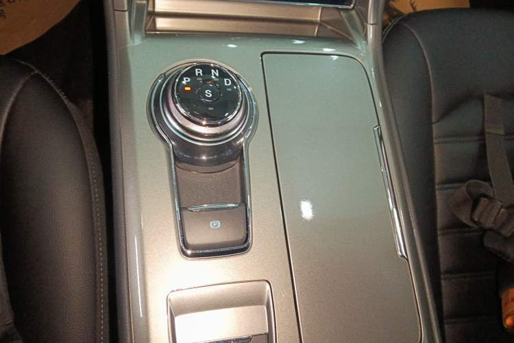 Used Ford Mondeo 2020 EcoBoost 180 Stylish Model
