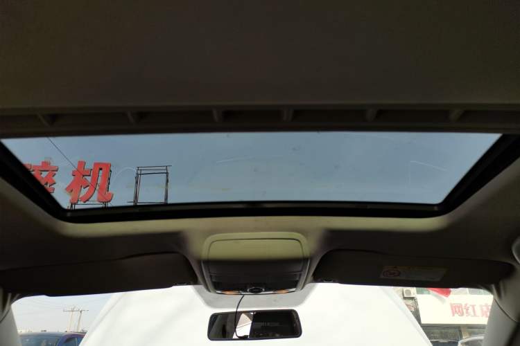 Used Volkswagen Sagitar 2016 230TSI 25th Anniversary Edition
