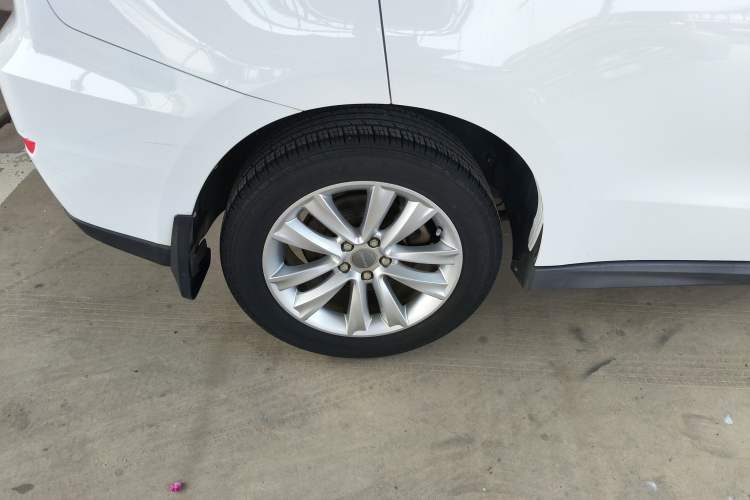 Used Haval H2 2016 Red-Label 1.5T Manual Two-Wheel Drive Luxury Model