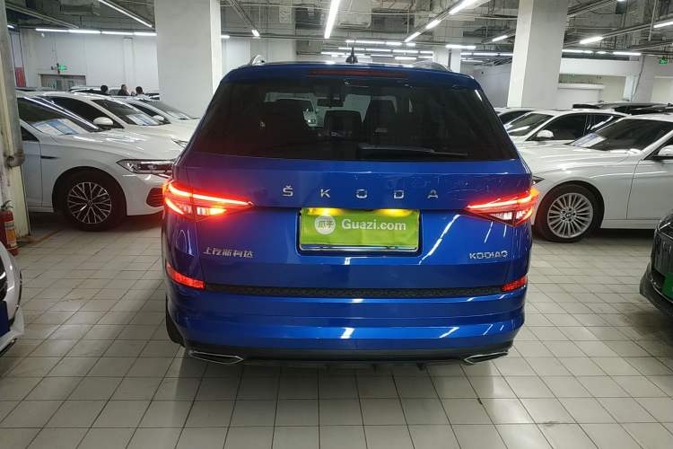 Used Skoda Kodiaq 2022 TSI330 7-Seater Two-Wheel-Drive Luxury Edition