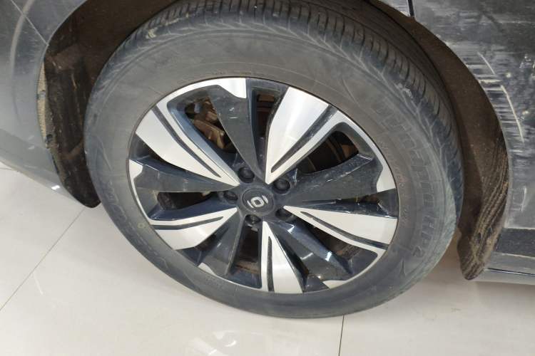 Used CHANGAN NEVO A07 2023 Range-Extended 200 Max Right Rear Wheel Hub