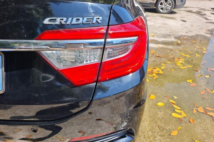 Used Honda Crider 2015 1.8L automatic luxury edition Right Rear Taillight