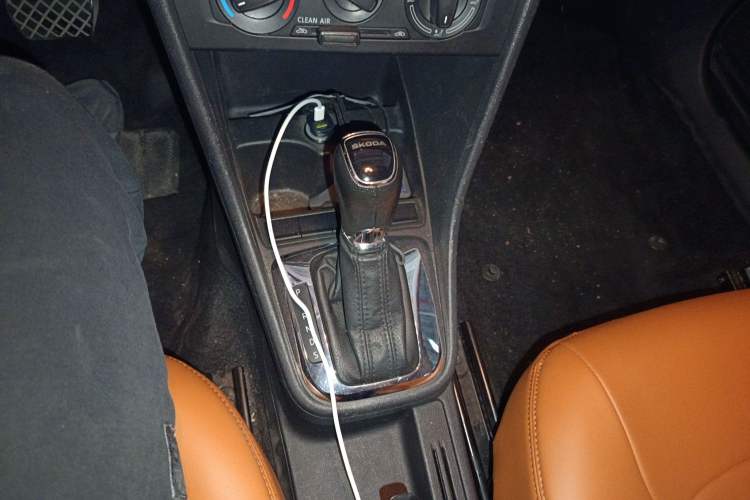 Used Skoda Rapid 2018 1.6L Automatic Comfort Edition
