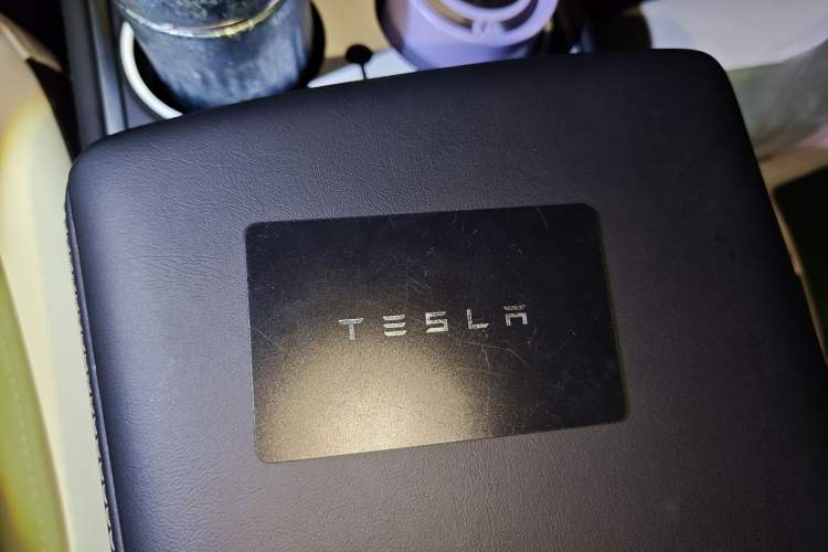 Used Tesla Model Y 2024 Rear-Wheel-Drive Version Vehicle Key